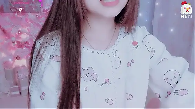 hen237 online show from December 15, 5:39 pm