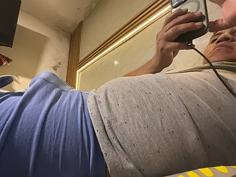 elvis0966 online show from January 13, 4:51 am