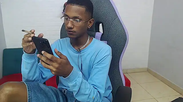 ManSant online show from March 11, 2:51 pm