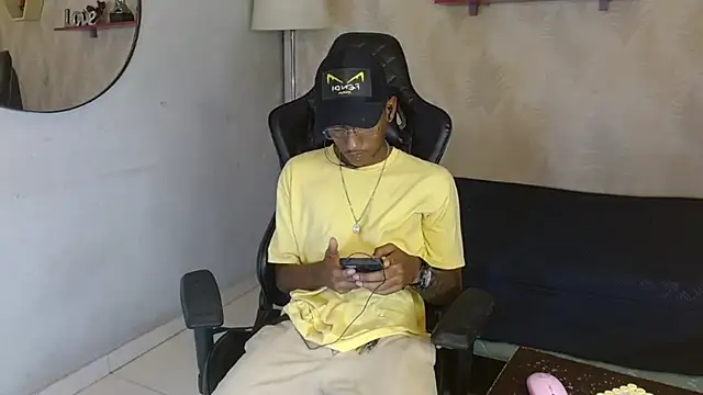 ManSant online show from October 17, 3:36 pm