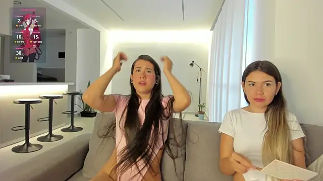 Snapshot of KaryAndTylor chatting on March 17, 11:11 pm KaryAndTylor online show from March 17, 11:11 pm