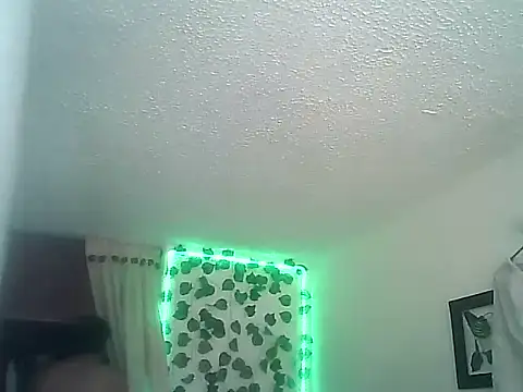 SexDiffrent online show from February 28, 6:53 pm