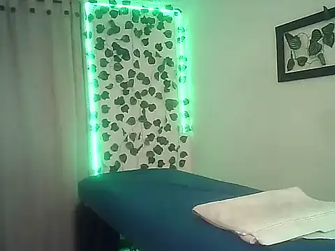 SexDiffrent online show from March 1, 4:42 pm