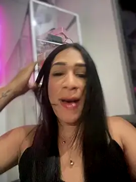 Ashly Miller online show from November 11, 7:36 pm