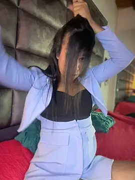 Ashly Miller online show from March 23, 8:24 pm