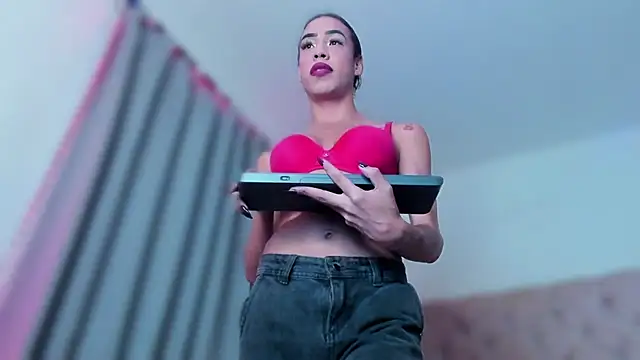 KatalinaMillan online show from March 1, 5:31 am