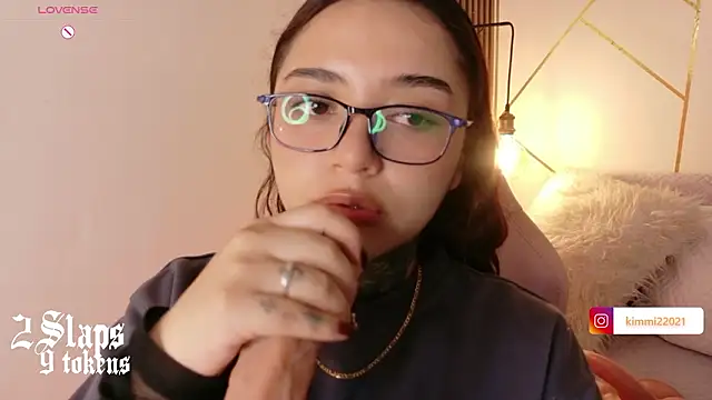 kim blake online show from February 12, 11:49 am