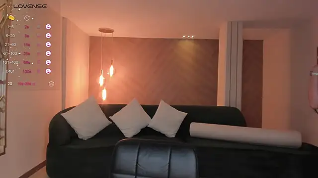 LilaWest online show from January 29, 7:32 pm