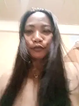 KinkyKit May online show from November 17, 8:31 am