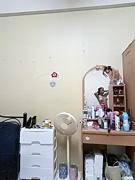 KinkyKit May online show from March 5, 11:28 am