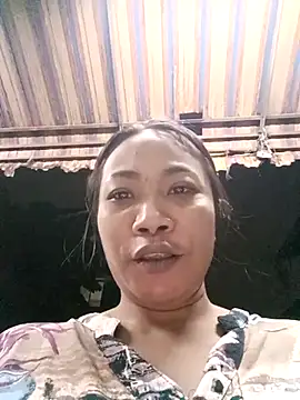 Snapshot of KinkyKit_May chatting on June 24, 5:34 pm KinkyKit May online show from June 24, 5:34 pm