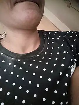Snapshot of KinkyKit_May chatting on July 28, 5:03 am KinkyKit May online show from July 28, 5:03 am