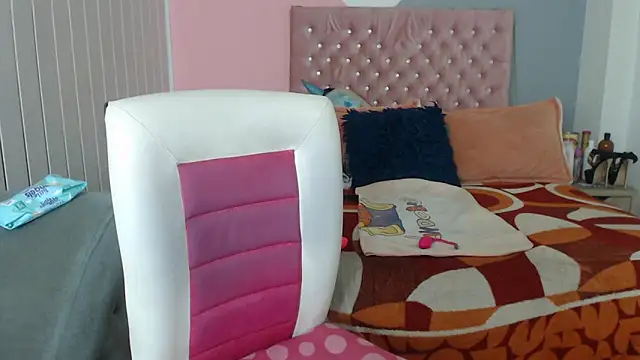 Snapshot of Negrabig chatting on February 21, 3:12 am Negrabig online show from February 21, 3:12 am