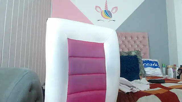 Snapshot of Negrabig chatting on February 21, 9:34 am Negrabig online show from February 21, 9:34 am