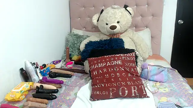 Snapshot of Negrabig chatting on October 13, 3:17 am Negrabig online show from October 13, 3:17 am