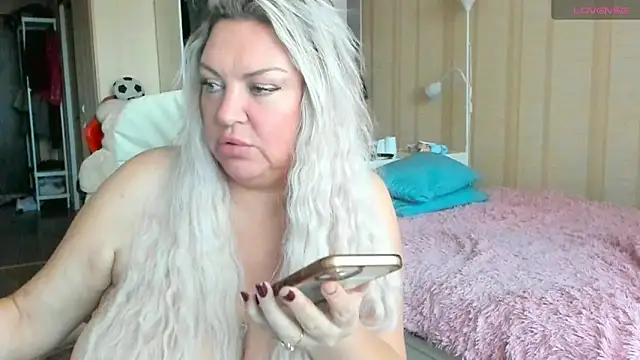 Snapshot of PamHardFuck chatting on October 23, 11:31 am PamHardFuck online show from October 23, 11:31 am