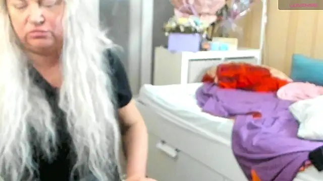 Snapshot of PamHardFuck chatting on October 29, 6:20 pm PamHardFuck online show from October 29, 6:20 pm