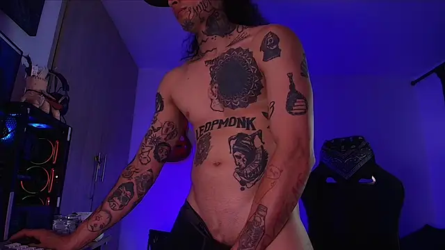 Ryuk it online show from April 15, 1:01 am