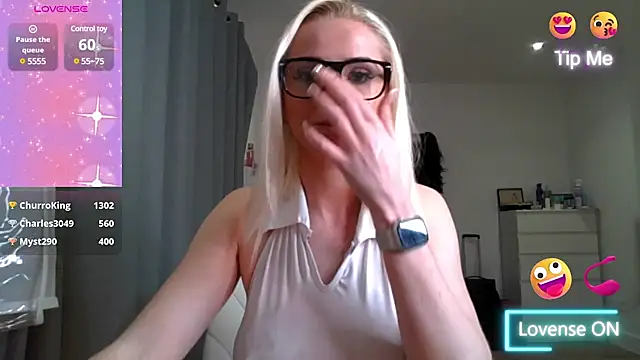 chelseablonde online show from January 31, 12:39 am