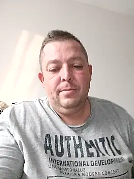 Snapshot of Borisache chatting on October 21, 2:51 pm Borisache online show from October 21, 2:51 pm