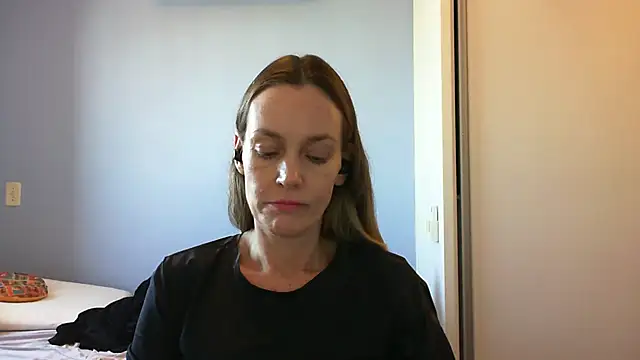 Annylove1 online show from September 12, 11:54 am