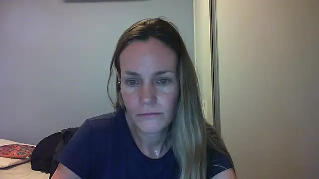 Annylove1 online show from October 6, 1:03 am