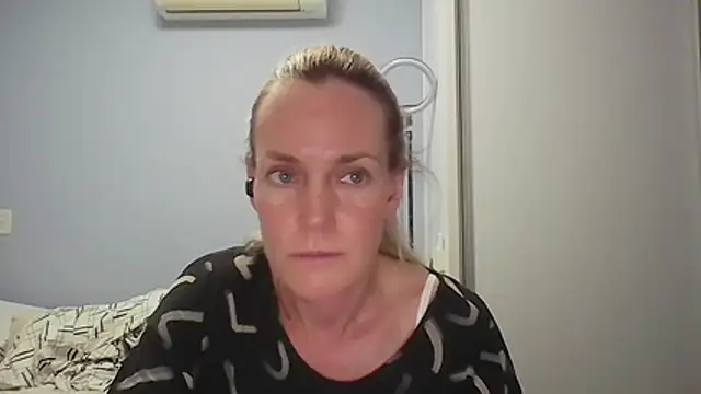 Annylove1 online show from February 2, 12:20 am