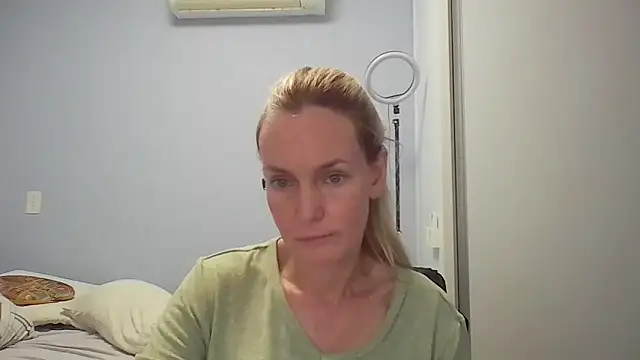 Annylove1 online show from March 16, 12:27 am