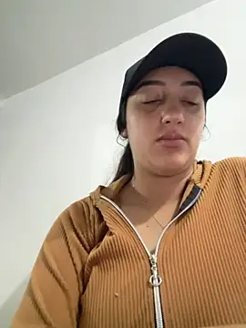 Hannahoff online show from September 19, 3:08 am