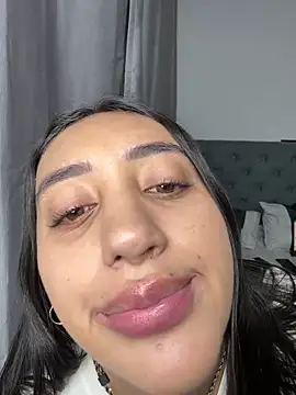 Hannahoff online show from March 20, 3:11 am