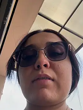 Snapshot of Danii_vg1 chatting on June 24, 5:12 pm Danii vg1 online show from June 24, 5:12 pm