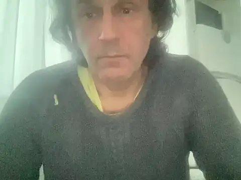 ALPHANDRE online show from March 8, 3:45 pm