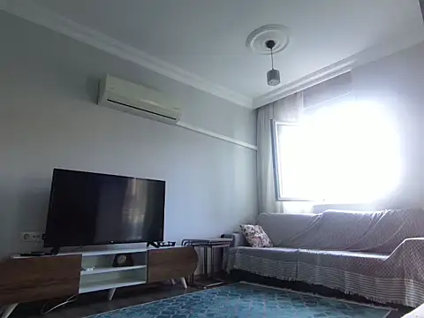 ALPHANDRE online show from April 21, 3:17 pm