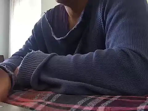Snapshot of ALPHANDRE chatting on May 8, 7:25 am ALPHANDRE online show from May 8, 7:25 am