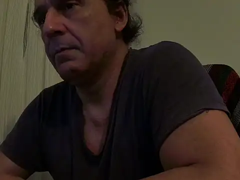 Snapshot of ALPHANDRE chatting on May 31, 6:31 pm ALPHANDRE online show from May 31, 6:31 pm