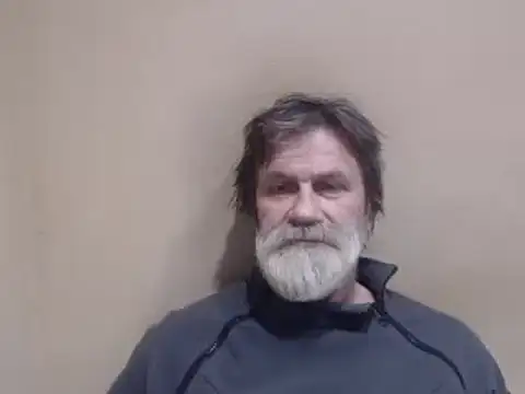 Snapshot of AlexNudo chatting on January 19, 1:33 pm AlexNudo online show from January 19, 1:33 pm