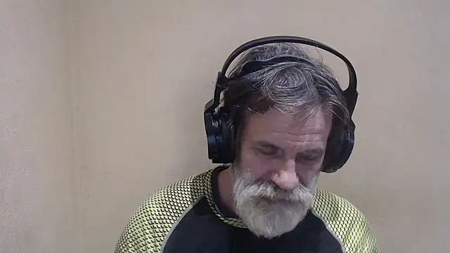 Snapshot of AlexNudo chatting on January 24, 2:08 pm AlexNudo online show from January 24, 2:08 pm