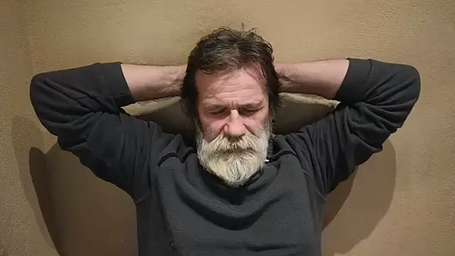 Snapshot of AlexNudo chatting on February 9, 12:30 pm AlexNudo online show from February 9, 12:30 pm