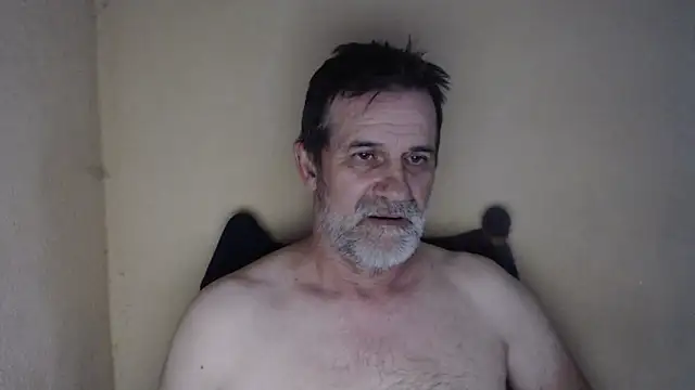 Snapshot of AlexNudo chatting on September 20, 1:34 pm AlexNudo online show from September 20, 1:34 pm