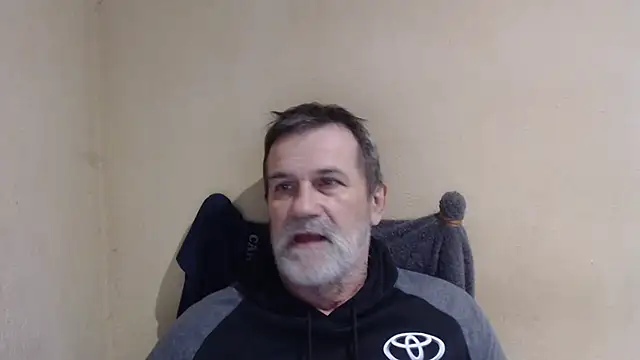 Snapshot of AlexNudo chatting on September 21, 8:16 am AlexNudo online show from September 21, 8:16 am