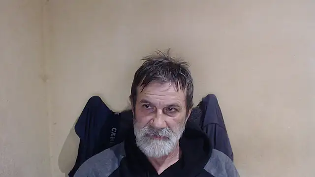 Snapshot of AlexNudo chatting on October 10, 8:52 pm AlexNudo online show from October 10, 8:52 pm