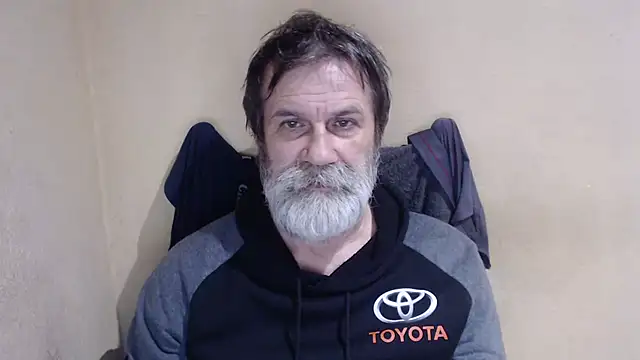 Snapshot of AlexNudo chatting on November 15, 10:01 am AlexNudo online show from November 15, 10:01 am