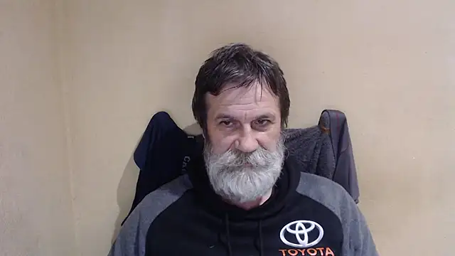 Snapshot of AlexNudo chatting on November 27, 3:47 pm AlexNudo online show from November 27, 3:47 pm