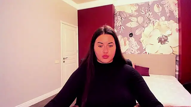 Roxie Bradley online show from October 9, 5:49 am