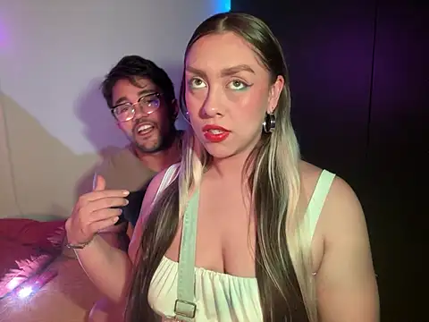 Snapshot of Im_sophiie chatting on January 27, 5:58 am Im sophiie online show from January 27, 5:58 am