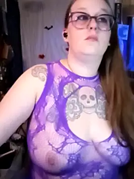 edgexchaos online show from February 23, 4:43 am