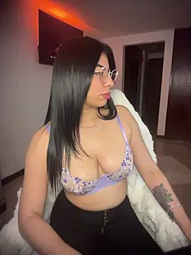 Miaparkerss  online show from March 1, 9:39 pm