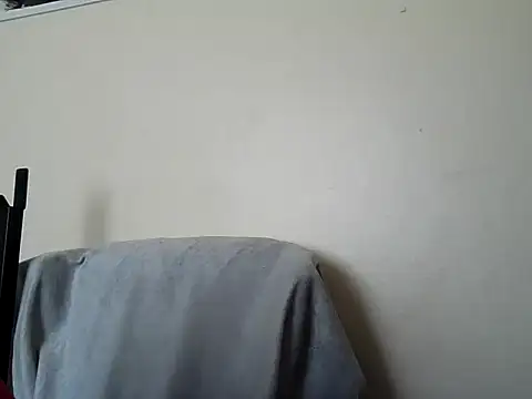 Snapshot of Ca414 chatting on October 19, 8:15 am Ca414 online show from October 19, 8:15 am