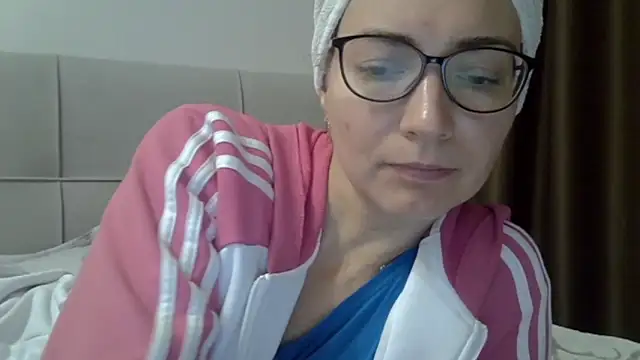 Ashleyspice online show from November 10, 5:28 am