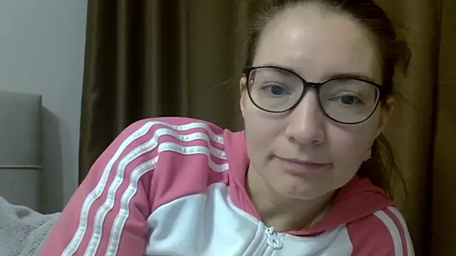 Ashleyspice online show from November 28, 5:43 am